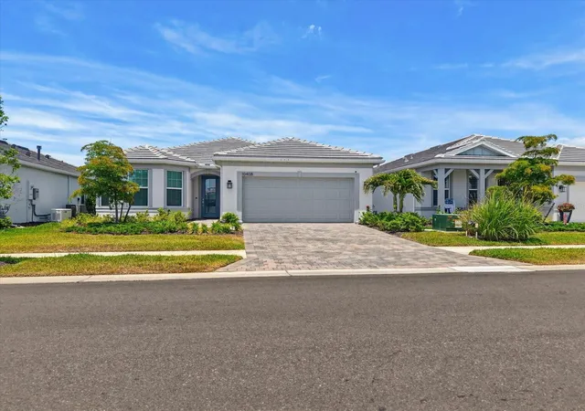 Photo 3 of Single family home for sale at 10408 Sea Breeze Ridge Dr, Englewood, FL 34223 | MLS# N6144173 | Listing updated on 2026-10-07