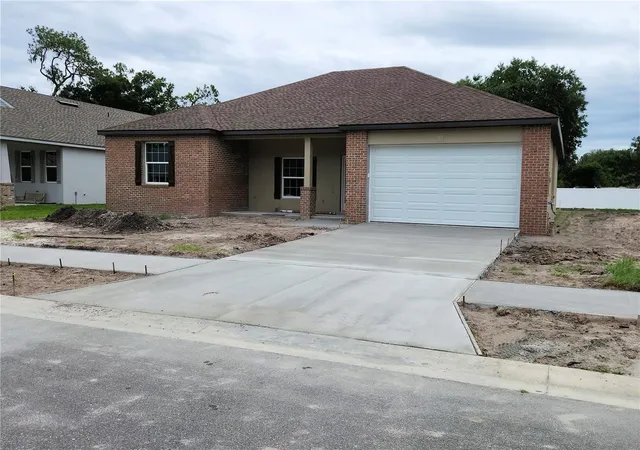 Homes for sale in Plant City, FL | 411 Shannon Estates Ct, Plant City, FL 33563 | MLS# TB8504186