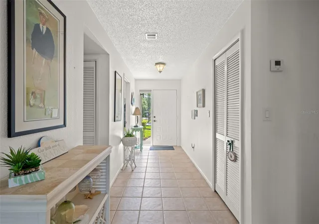 4th image of 140 Ashley Ln, Oldsmar, FL 34677 | MLS# TB8504188