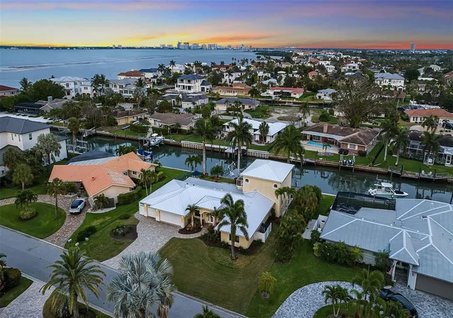 1st image of 524 Hornblower Ln, Longboat Key, FL 34228 | MLS# A4692210