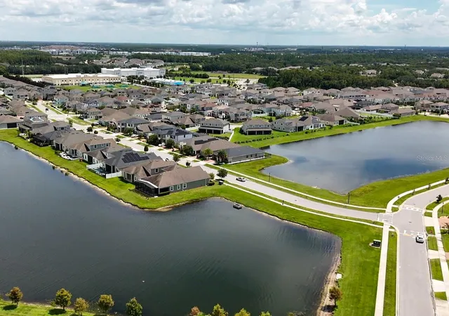 Homes for sale in Kissimmee, FL | 2451 Varenna Loop, Kissimmee, FL 34741 | MLS# S5149050