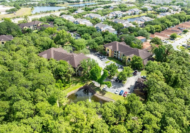2nd image of 12602 Crest Springs Ln, ORLANDO, FL 32828