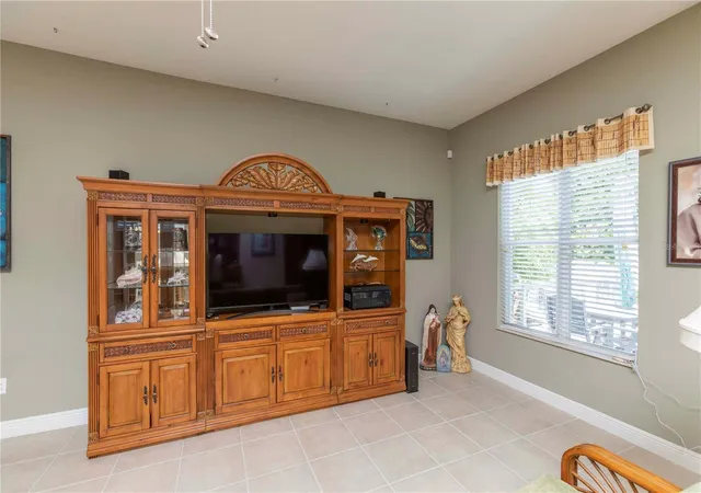 5th image of 3746 Dogtrot St, New Port Richey, FL 34655 | MLS# W7885395