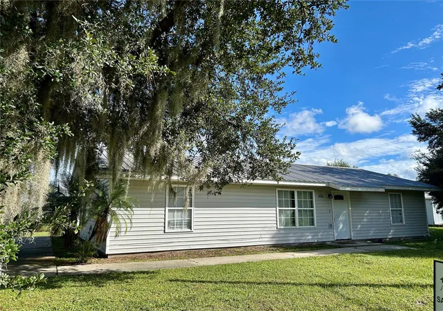 Single family home for sale at 830 Alabama St, WAUCHULA, FL 33873 | MLS# L4961564