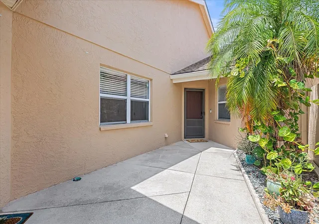 2nd image of 5647 Monte Rosso Rd, Sarasota, FL 34243 | MLS# A4692218