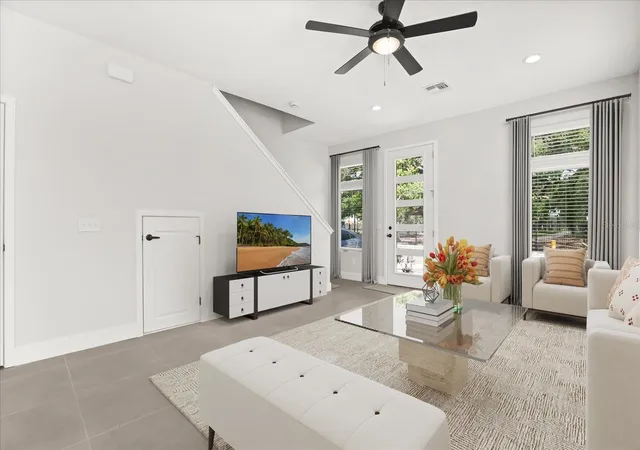 4th image of 839 Short Ave, Orlando, FL 32805 | MLS# R4911191