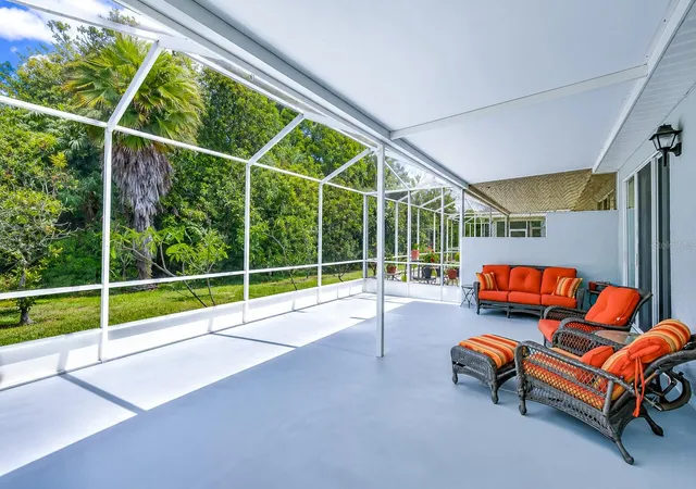 Photo 1 of House for sale at 9815 Gingerwood Dr, Tampa, FL 33626 | MLS# TB8504239 | Listing updated on 2026-08-29