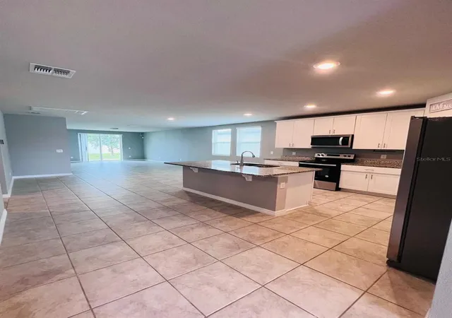 Photo 2 of Single family home for sale at 560 Jerry Ln, Haines City, FL 33844 | MLS# O6404218 | Listing updated on 2026-07-30