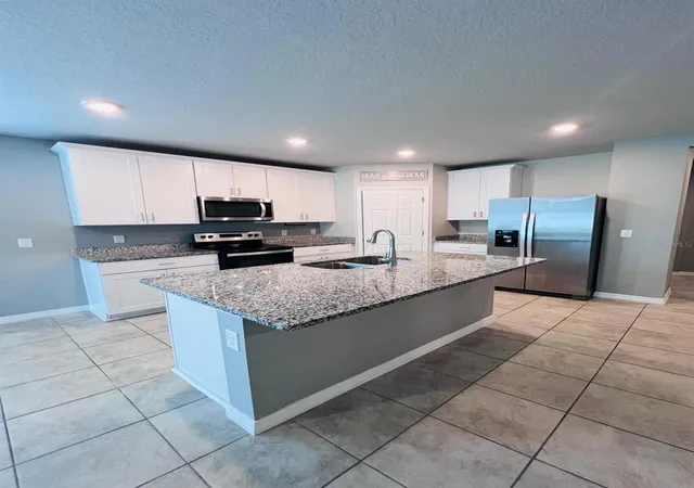 Photo 3 of Single family home for sale at 560 Jerry Ln, Haines City, FL 33844 | MLS# O6404218 | Listing updated on 2026-07-30
