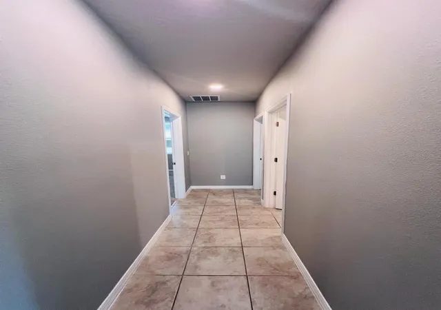 Photo 3 of Single family home for sale at 560 Jerry Ln, Haines City, FL 33844 | MLS# O6404218 | Listing updated on 2026-07-30