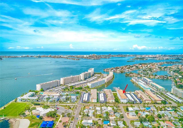 Homes for sale in Gulfport, FL | 3018 59th St S #112, Gulfport, FL 33707 | MLS# TB8504292