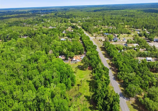 Homes for sale in De Leon Springs, FL | 1898 Blackwelder Rd, De Leon Springs, FL 32130 | MLS# O6404259