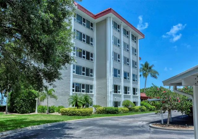 Photo 2 of Condo for sale at 1100 Imperial Dr #108, Sarasota, FL 34236 | MLS# A4692243 | Listing updated on 2026-10-07