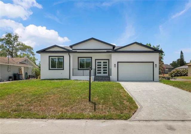 Photo 2 of Single family home for sale at 8526 Indies Dr, Hudson, FL 34667 | MLS# TB8504301 | Listing updated on 2026-09-30