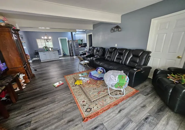 Photo 4 of Single family home for sale at 2800 S French Ave, Sanford, FL 32773 | MLS# O6404269 | Listing updated on 2026-07-05