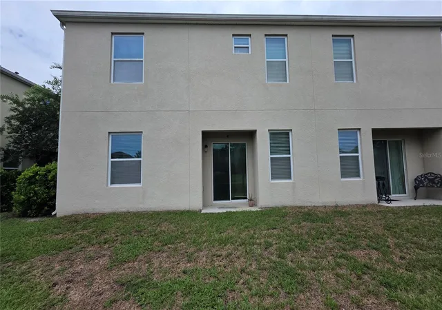 Photo 1 of Condo for sale at 3528 Seneca Clb Loop #50-103, Orlando, FL 32808 | MLS# R4911195 | Listing updated on 2026-07-07