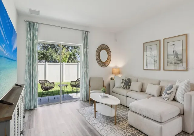5th image of 32287 Evening Grove Ct, Wesley Chapel, FL 33543 | MLS# TB8504329