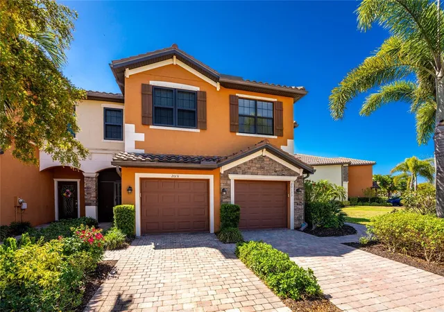 Photo 1 of Sale Pending at 20133 Lagente Cir, Venice, FL 34293 | MLS# N6144181 | Listing updated on 2026-08-22