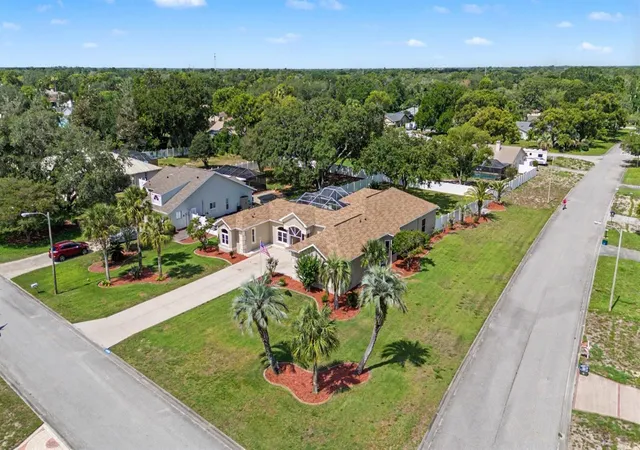 4th image of 10339 Bedford Rd, Spring Hill, FL 34608 | MLS# TB8504339