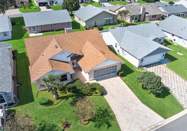 Photo 2 of Single family home for sale at 6232 Egret Dr, Lakeland, FL 33809 | MLS# O6404292 | Listing updated on 2026-10-23