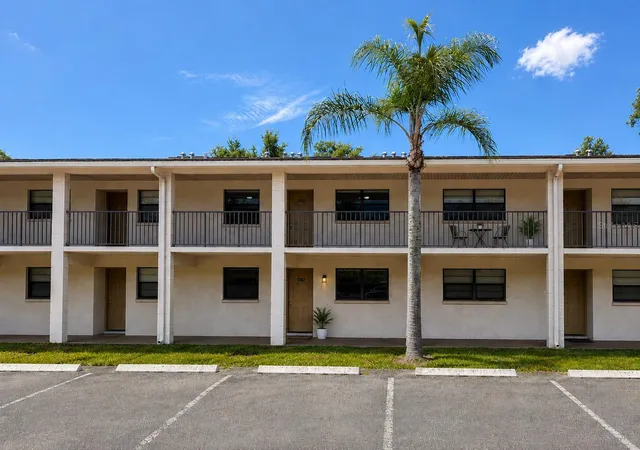 1st image of 2275 62nd Ave N #5202, St Petersburg, FL 33713 | MLS# TB8504373