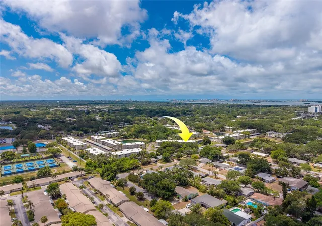 2nd image of 946 Virginia St, DUNEDIN, FL 34698