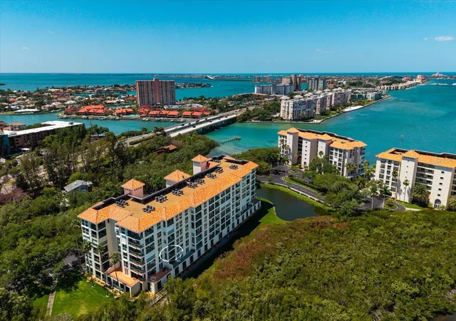4th image of 4801 Osprey Dr S, St. Petersburg, FL 33711
