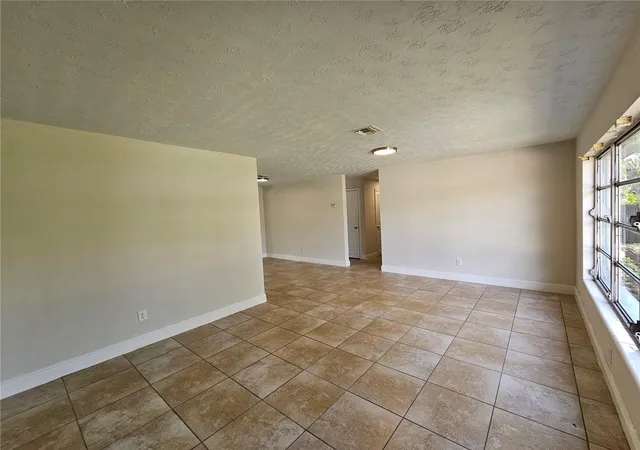 4th image of 65 S Devon Ave, Winter Springs, FL 32708 | MLS# O6404319