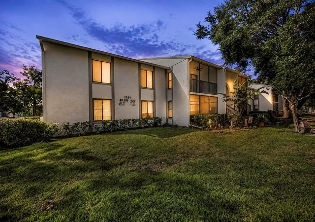1st image of 1281 Pine Ridge Cir E #A2, Tarpon Springs, FL 34688 | MLS# TB8504413