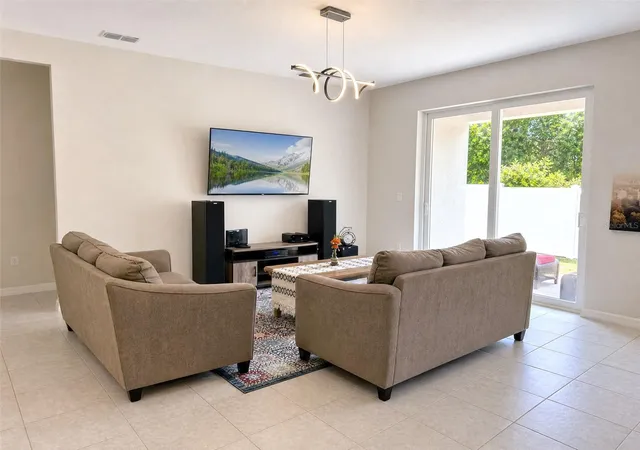 5th image of 1622 Way Of Peace Ln, Mascotte, FL 34753 | MLS# N6144186