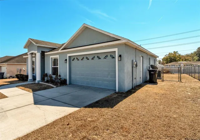 4th image of 6146 Mission Dr, Lakeland, FL 33812 | MLS# L4961571