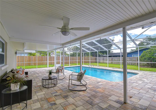 Photo 3 of Single family home for sale at 2167 Lakeview Rd, Clearwater, FL 33764 | MLS# TB8504428 | Listing updated on 2026-10-02