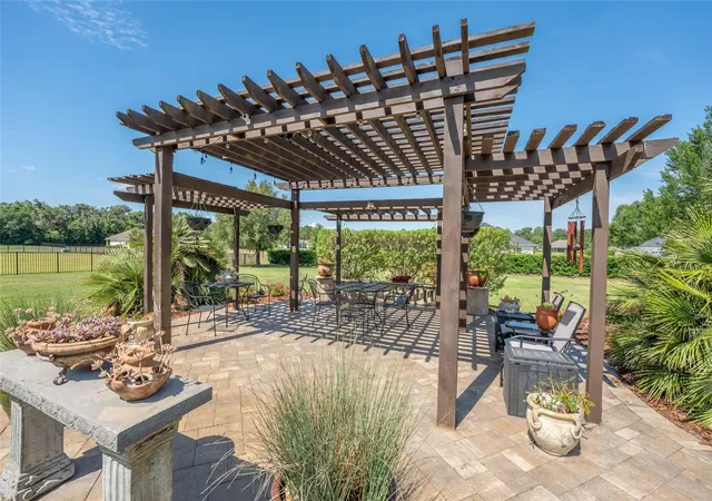 Photo 4 of Single family home for sale at 7830 SE 25th Avenue, Ocala, FL 34480 | MLS# OM723973 | Listing updated on 2026-09-22