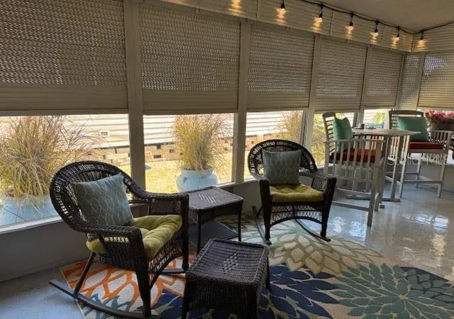 5th image of 1001 Starkey Rd #331, Largo, FL 33771 | MLS# TB8504452