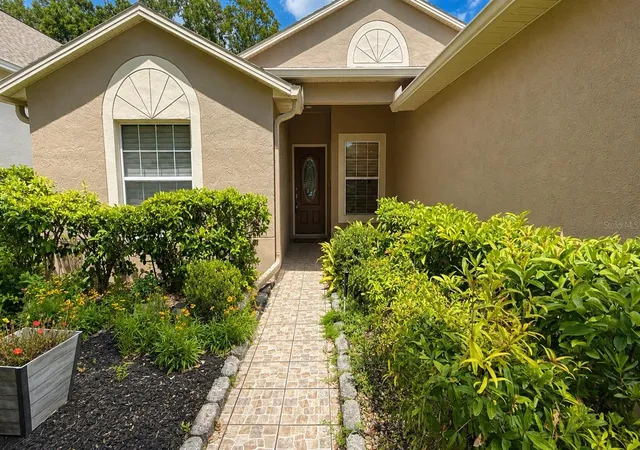 Homes for sale in Oviedo, FL | 649 Buckingham Dr, Oviedo, FL 32765 | MLS# O6404353
