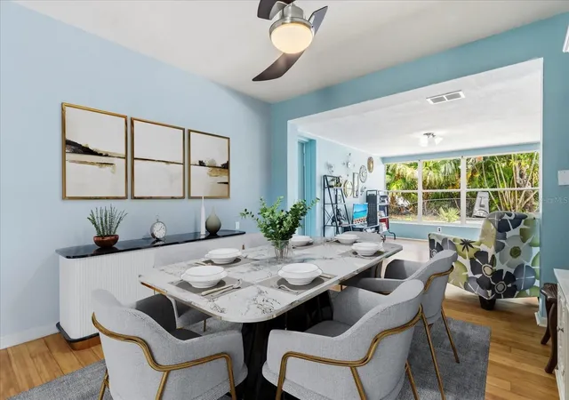 Photo 4 of Single family home for sale at 1508 Erin Ln, Clearwater, FL 33755 | MLS# TB8504501 | Listing updated on 2026-10-11