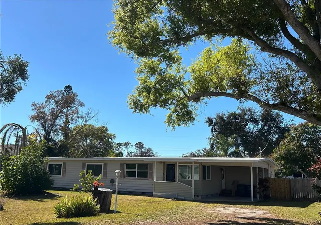 Photo 1 of Single family home for sale at 4722 Harris Ave, Sarasota, FL 34233 | MLS# A4692305 | Listing updated on 2026-07-05