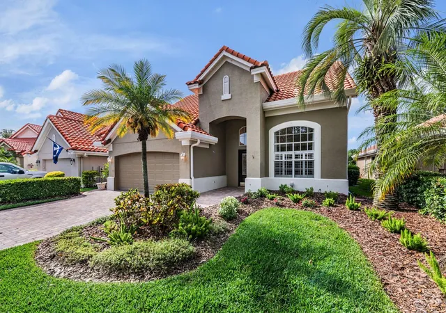 2nd image of 18911 Ave Biarritz, Land O' Lakes, FL 33558 | MLS# TB8504508