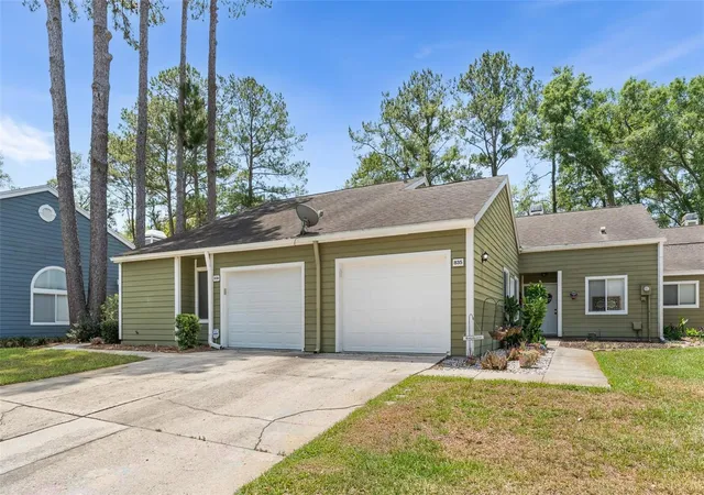 3rd image of 839 Nw 125Th Dr, Newberry, FL 32669 | MLS# GC540008
