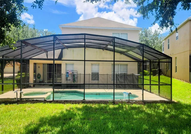 Photo 3 of Single family home for sale at 8515 Palm Harbor Dr, Kissimmee, FL 34747 | MLS# S5149105 | Listing updated on 2026-10-02