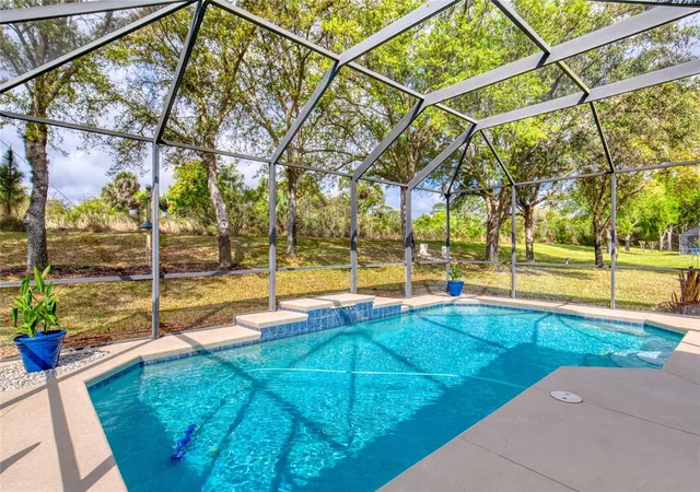 Photo 2 of Single family home for sale at 38 Timucuan Dr, Ormond Beach, FL 32174 | MLS# V4948874 | Listing updated on 2026-09-13