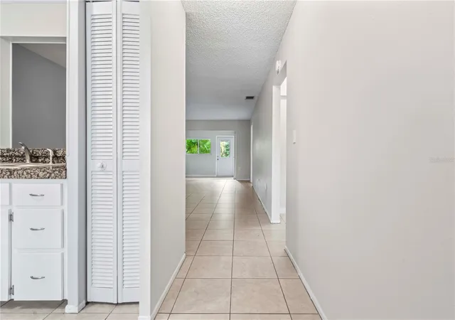 3rd image of 11511 113Th St #4F, Largo, FL 33778 | MLS# TB8504533