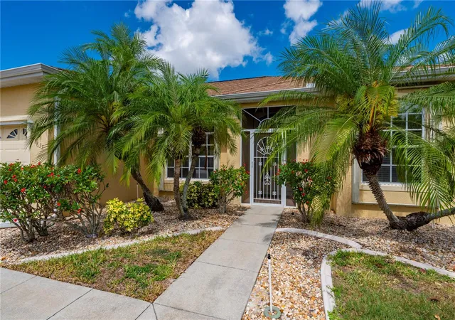 Photo 4 of Single family home for sale at 1637 Palace Ct, Punta Gorda, FL 33980 | MLS# C7525691 | Listing updated on 2026-10-18