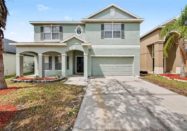 Homes for sale in Orlando, FL | 2512 Holly Pine Cir, Orlando, FL 32820 | MLS# O6404399