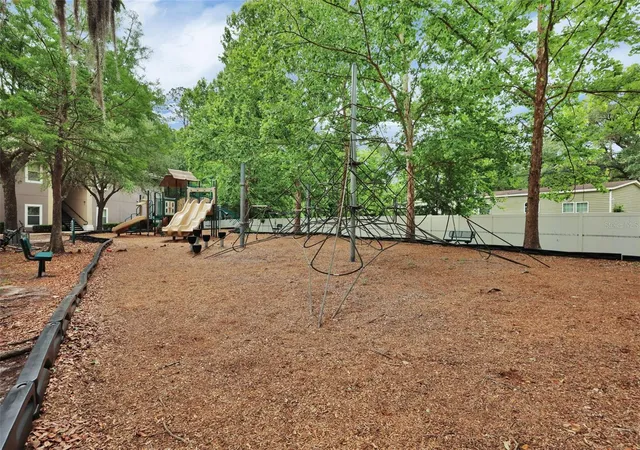 2nd image of 6111 Maggies Cir, JACKSONVILLE, FL 32244