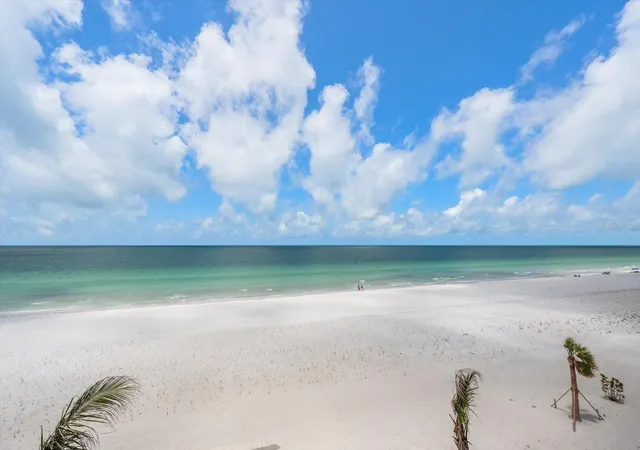 Homes for sale in Clearwater Beach, FL | 1660 Gulf Blvd #403, Clearwater Beach, FL 33767 | MLS# TB8504550