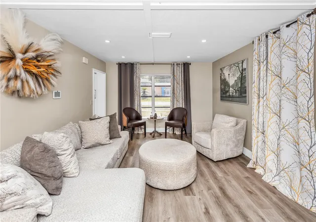 Photo 3 of Single family home for sale at 1020 Cobblestone Ave, Deltona, FL 32725 | MLS# G5111876 | Listing updated on 2026-09-12