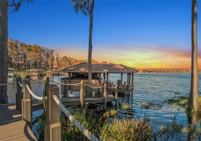 Photo 2 of Mansion for sale at 9349 Tibet Pointe Cir, Windermere, FL 34786 | MLS# O6404415 | Listing updated on 2026-07-17