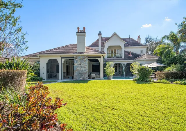 Photo 3 of Single family home for sale at 9349 Tibet Pointe Cir, Windermere, FL 34786 | MLS# O6404415 | Listing updated on 2026-07-17