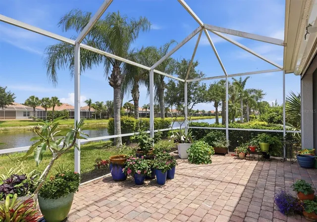 Photo 1 of Single family home for sale at 19454 Rizzuto St, Venice, FL 34293 | MLS# A4692340 | Listing updated on 2026-09-01